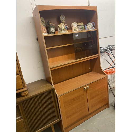 1164 - Retro display cabinet dresser