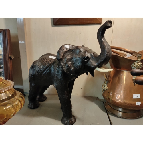 1230 - Large Elephant