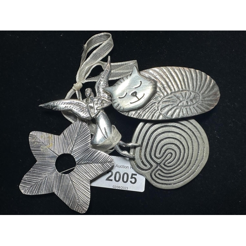 2005 - Collection of four silver tone brooches including two St Justin Paris brooches