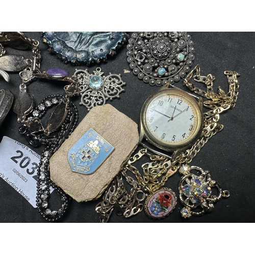 2032 - Collection of mostly costume jewellery including Sekonda watch and decorative brooches