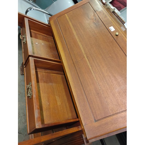 1630 - 20th century large writing bureau in stunning condition