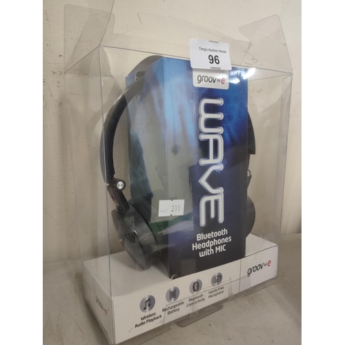 96 - Groove Wave bluetooth headphones with MIC, new in box