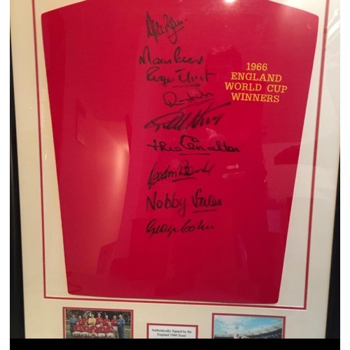 1474 - Collection of Autographs from the 1966 England World cup winners framed with certificate of authenti... 