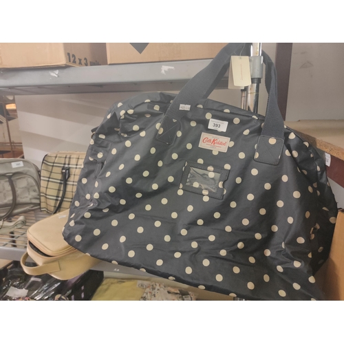 393 - BRAND NEW
CATH KIDSTON NAVY SPOTTED TRAVEL BAG,
RRP £75