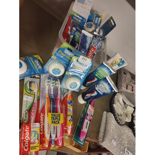 413 - BRAND NEW
Collection of Oral-B dental floss, toothpaste and toothbrushes.