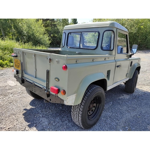 300 - LAND ROVER DEFENDER 