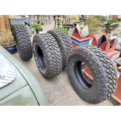 301 - £150 PAID EACH BIGHORN MUD TERRAIN TYRES 265/75/16 (FIT LAND ROVER LOT 300) OR ANY  4X4  MAXIS  AT