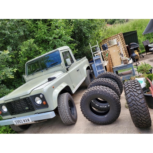 301 - £150 PAID EACH BIGHORN MUD TERRAIN TYRES 265/75/16 (FIT LAND ROVER LOT 300) OR ANY  4X4  MAXIS  AT