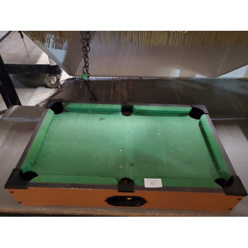 43 - Fun miniature snooker table,  with balls included