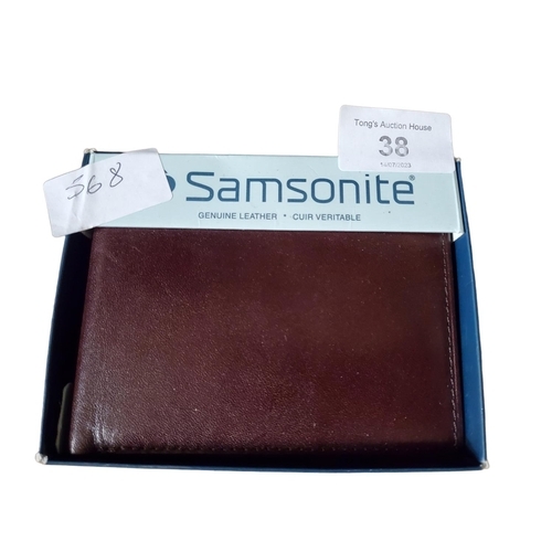 38 - Stylish Samsonite Genuine Leather wallet, as new