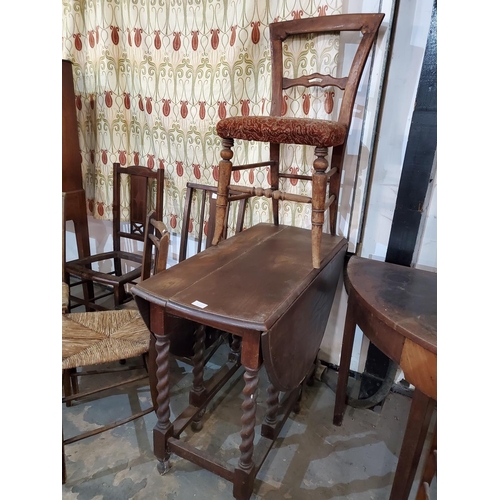 347 - Lot 347 consists of a dropleaf table and one dining chair.
Mahogany gateleg drop-leaf table with bar... 