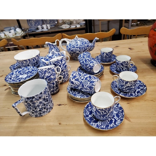 431 - Wonderful blue and white china 8 setting tea set comprising cups, saucers, side plates, tea pot, cov... 