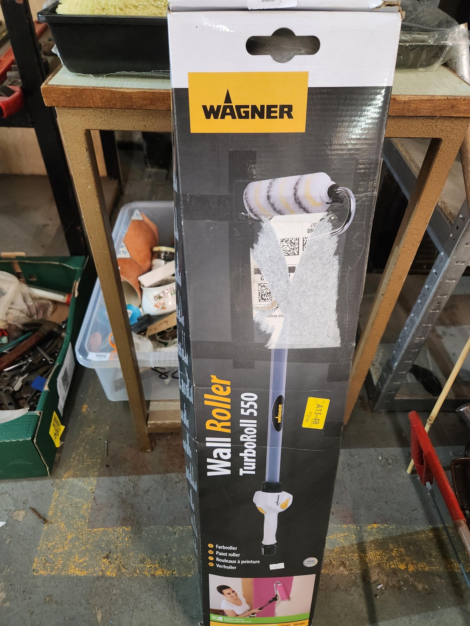 WAGNER BRAND NEW 550 TURBOROLL WALL ROLLER IN