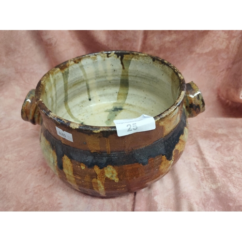 25 - Really lovely glazed earthenware handled pot, perfect for a country kitchen. Would make a stunning p... 