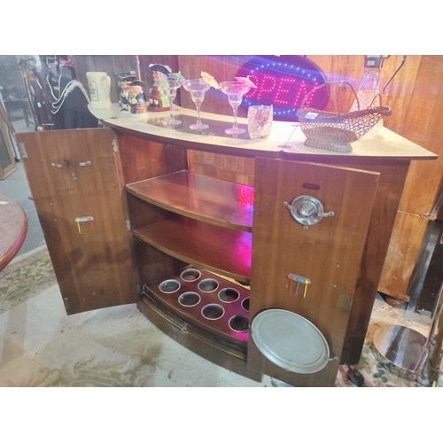 273 - Turnidge retro bar with collapsible sides and storage
