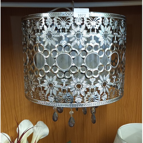 1072 - Gorgeously decorative shiny metal pendant light fitting with dangling bead accents