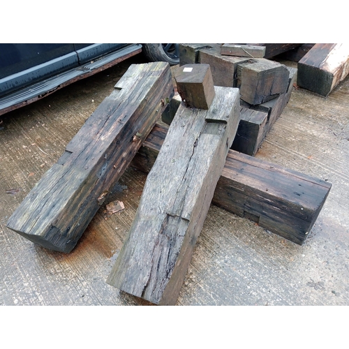 5 - SLEEPERS 3 X  BEAUTIFUL PIECES OF ANTIQUE OAK BEAMS.
APPROX 120/130 CM LENGTH X 20/30CM WIDTH.