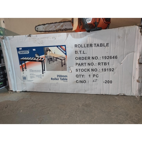 225 - PAID OVER £100 ! BRAND NEW COMPLETE AND BOXED DRAPER 350MM ROLLER TABLE