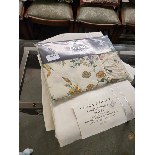 1321 - Laura Ashley Isabella cream bedset comprising Kingsized duvet cover and 2 housewife pillowcases. Als... 