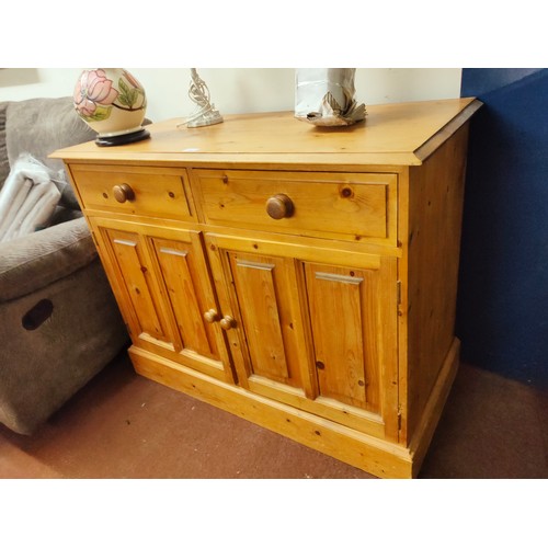 1000 - Solid Pine Wooden sideboard  unit with 2 drawers and 2 cupboards.