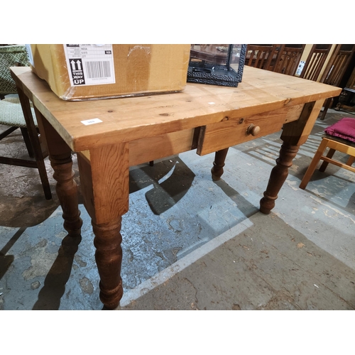 369 - Farm house pine table 4ft x 2ft