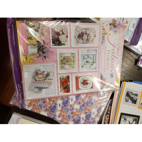 325 - Fabulous Floral Designer Decoupage card collection from Hunkydory. Intricate and accent foiled die c... 