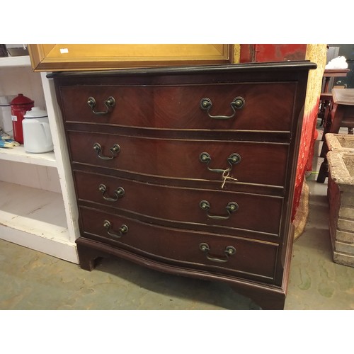 30 - Stylish dark wood 4 drawer chest of drawers unit.