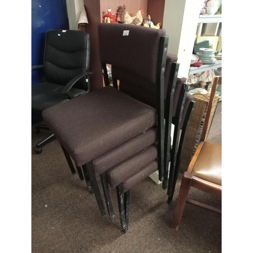 1325 - 4 Steel and fabric office chairs