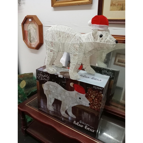 1337 - NEW IN BOX, Cool white battery operated light up polar bear. Approx 60cm.