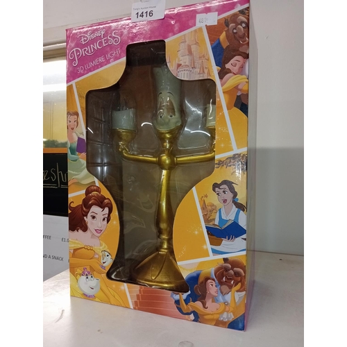 1416 - NEW IN BOX DISNEY PRINCESS 3D LUMIERE LIGHT.