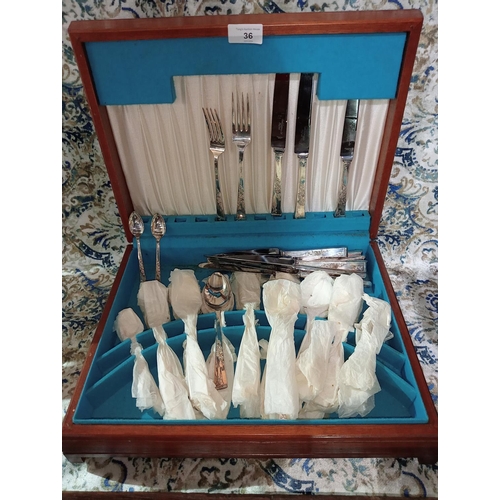 36 - canteen of cutlery