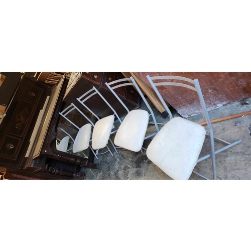 146B - JOB LOT 146B, 148D, 178, 4X METAL CHAIRS, METAL SPIKED RINGS, FOLDING STURDY STEPS