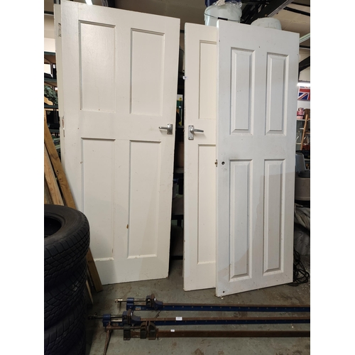 258 - 6 SOLID WOOD PANELLED DOORS IN VARIOUS SIZES