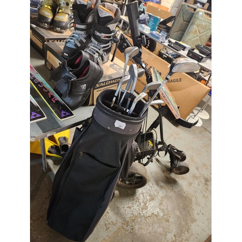 261 - QUALITY GOLF BUGGY WITH CLUBS INCLUDING PALM SPRINGS, SLAZENGER AND OTHERS PLUS BRAND NEW DUNLOP GOL... 