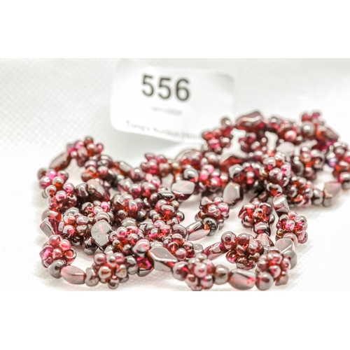 556 - Beautiful antique mixed sizes cluster beads strings of garnet gemstone beads necklace, 51.4g