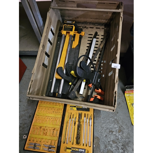 209 - ASSORTED TOOL ITEMS GRIP VICES TILE CUTTERS  AND MODEL MAKING BLADE SET