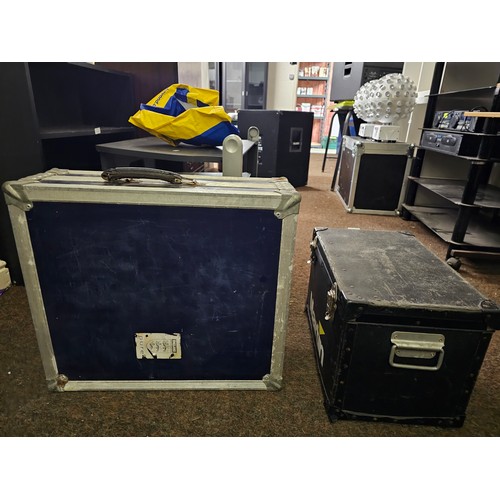 1131 - SWANN FLIGHT CASE AND  OTHER FIBRAX LIGHTING CASE