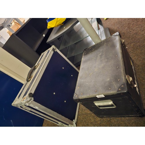 1131 - SWANN FLIGHT CASE AND  OTHER FIBRAX LIGHTING CASE