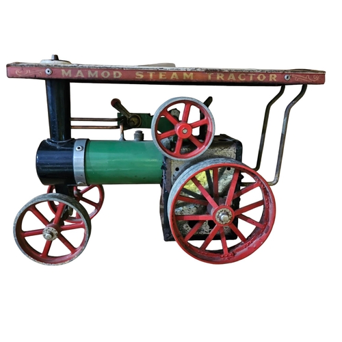 193 - Vintage metal model of a traction engine