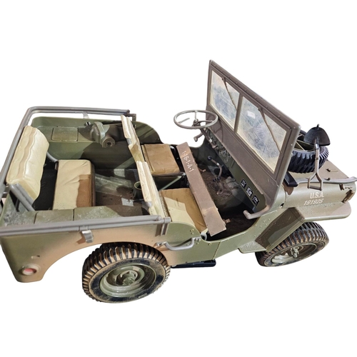 230 - Vintage GI Joe Action Man jeep with battery operated motor, needs attention