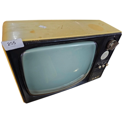 255 - Vintage retro portable TV