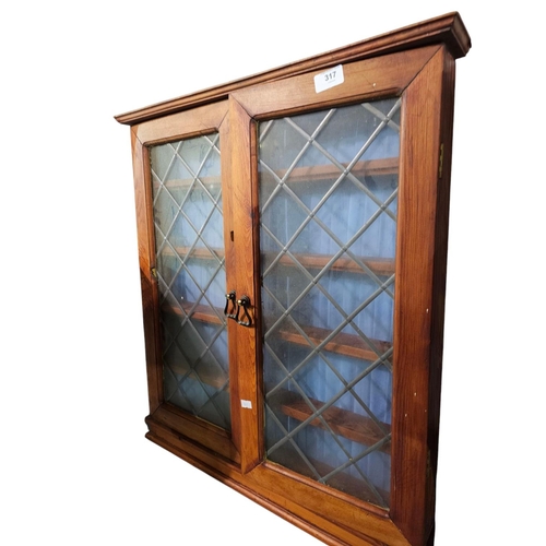 317 - Beautiful small wooden wall mountable display case leaded glass windows m*