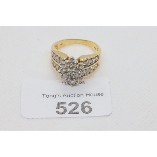 526 - Stunning 10k gold ring with 16 diamonds on the shoulders and 17 diamonds