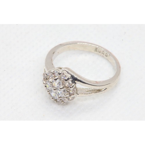 537 - 925 silver dress ring