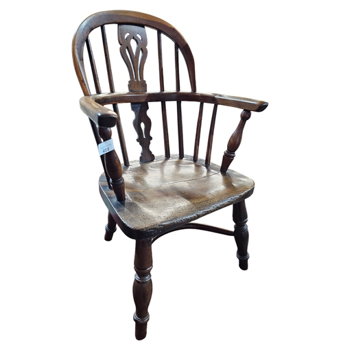 469 - Victorian Yew wood Child's Windsor chair