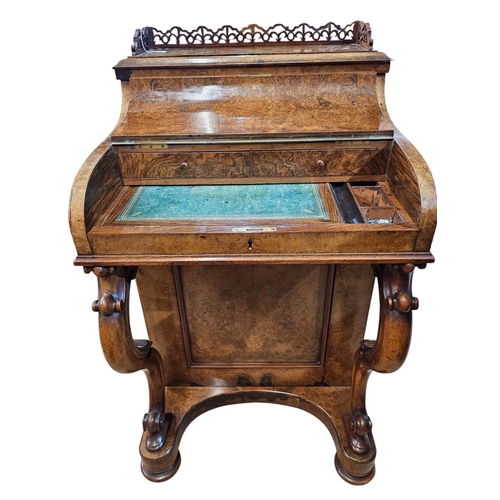 484 - A Victorian Figured walnut harlequin davenport, with pop up stationary compartment fitted with 3 dra... 