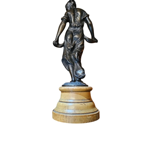 494 - Early 20th Century Bronze Figure
Figure of a bronze lady stood on a plinth