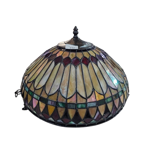 777 - Superb quality believed to be Tiffany but not marked central ceiling light