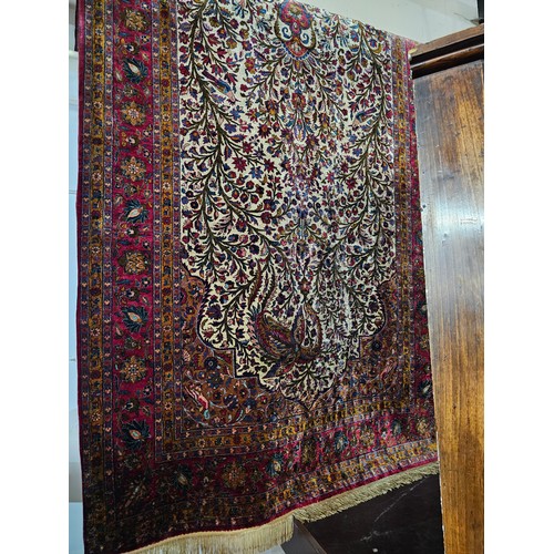 748 - 19th Century Kashan Mothashem Silk Rug 220CM X 122CM