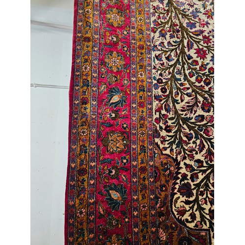 748 - 19th Century Kashan Mothashem Silk Rug 220CM X 122CM